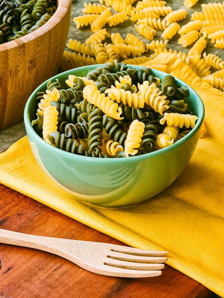 Macarrão  Espiral Bicolor (Copa do Mundo)  - 1kg - Pacote