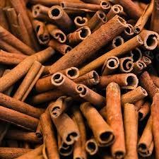 Canela em pau a granel