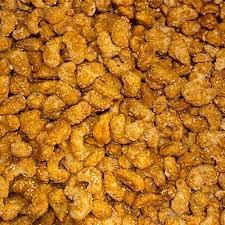 Castanha de caju caramelizada com coco