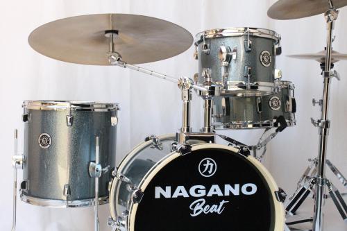 Bateria Nagano Beat Blue Sparkle Gig Ocean Sparkle Bumbo 16