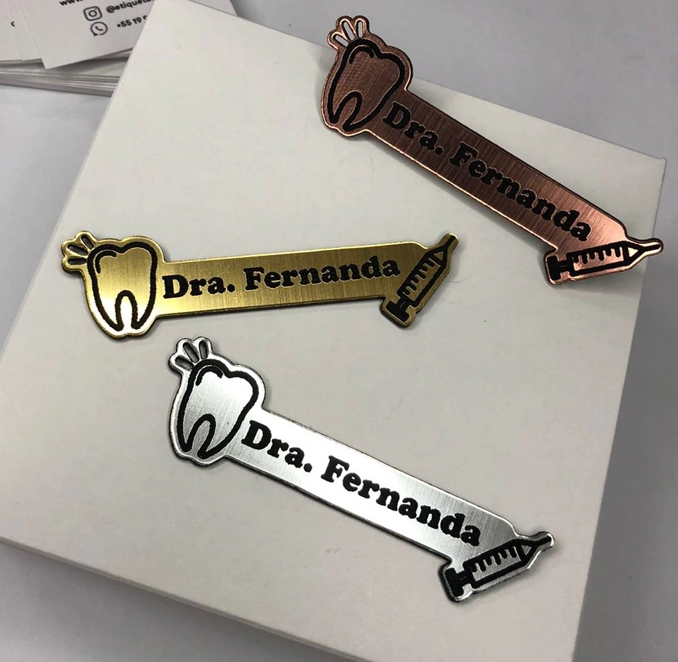Broche de Dentista Personalizado para Jaleco
