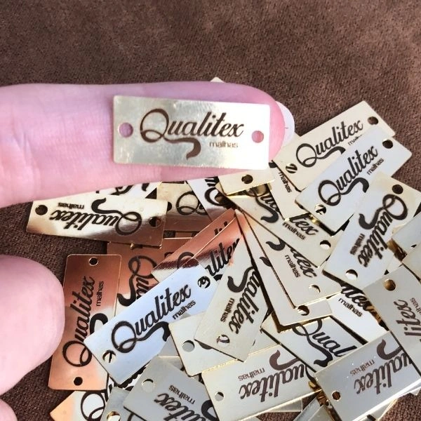 Etiqueta Metal Retangular 2,5x1cm