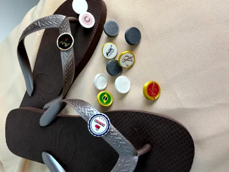 Pin para Chinelo Personalizado Polímero