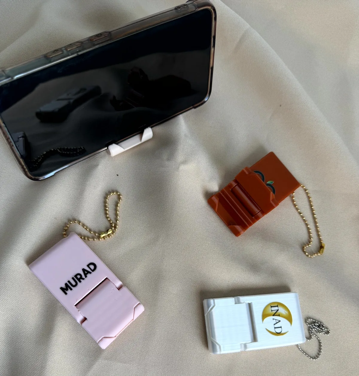 Chaveiro Porta Celular e Abridor de Lata Personalizado