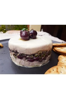 Queijo Vegano Peji Tapenade (Azeitona e Alcaparras) 170g refrig.