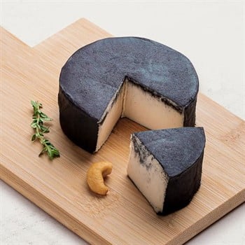 Queijo Vegetal Castanha De Caju Defumada Queijos Da Terra 120g refrig.