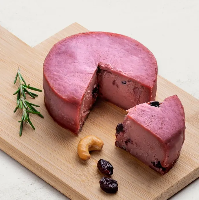 Queijo Vegano De Castanha De Caju E Cranberry Queijos Da Terra 120g refrig.