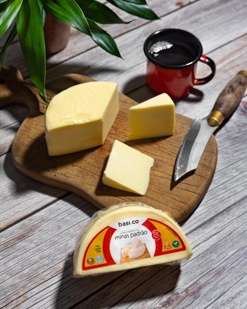 Queijo Minas Vegano Padrao Basico 230g refrig.