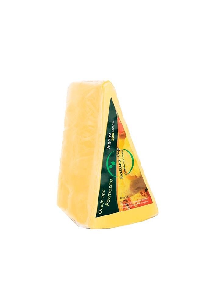 Queijo Parmesão Vegetal Natu Cheese 240g refrig.
