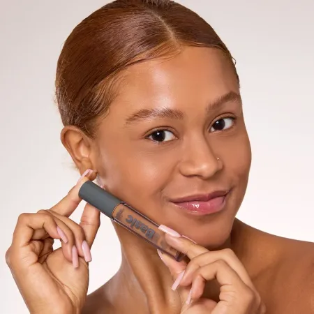 Corretivo Líquido Basic Cor 8- Nina Makeup