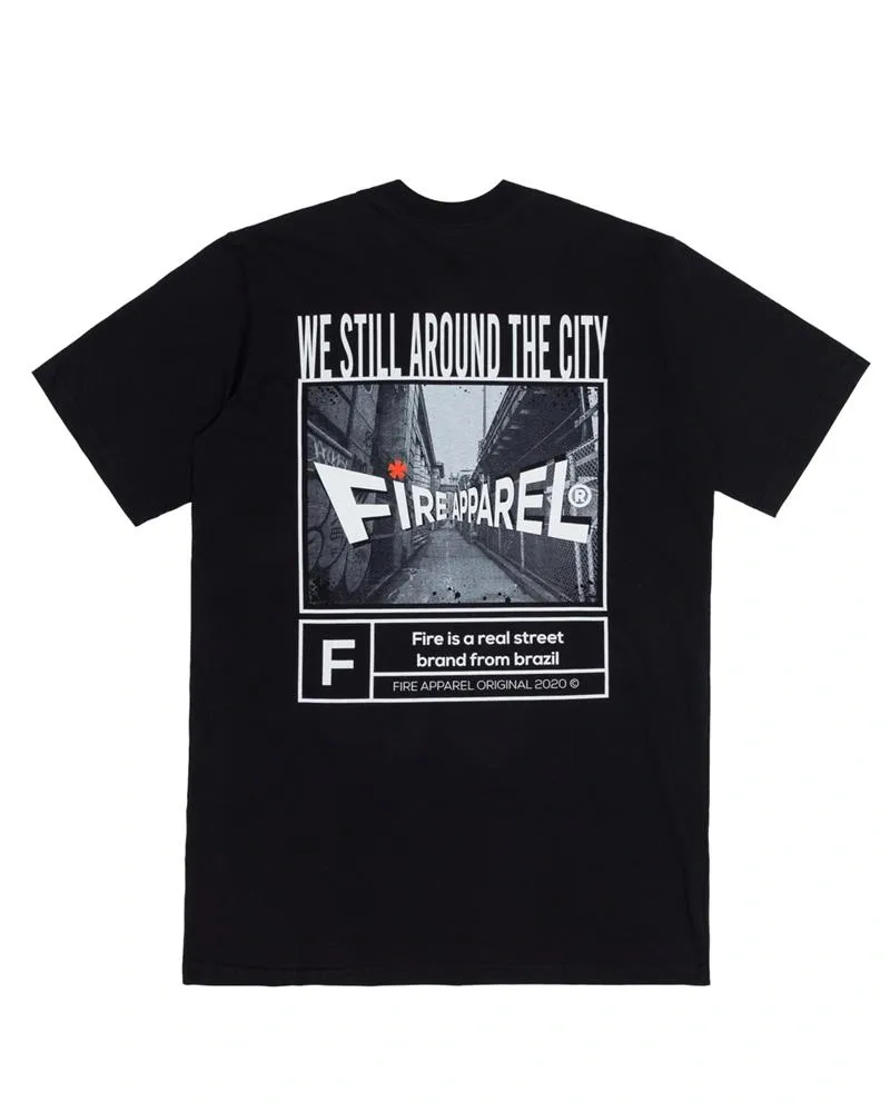 Camiseta Básica Fire We Still Around The City (Preto)