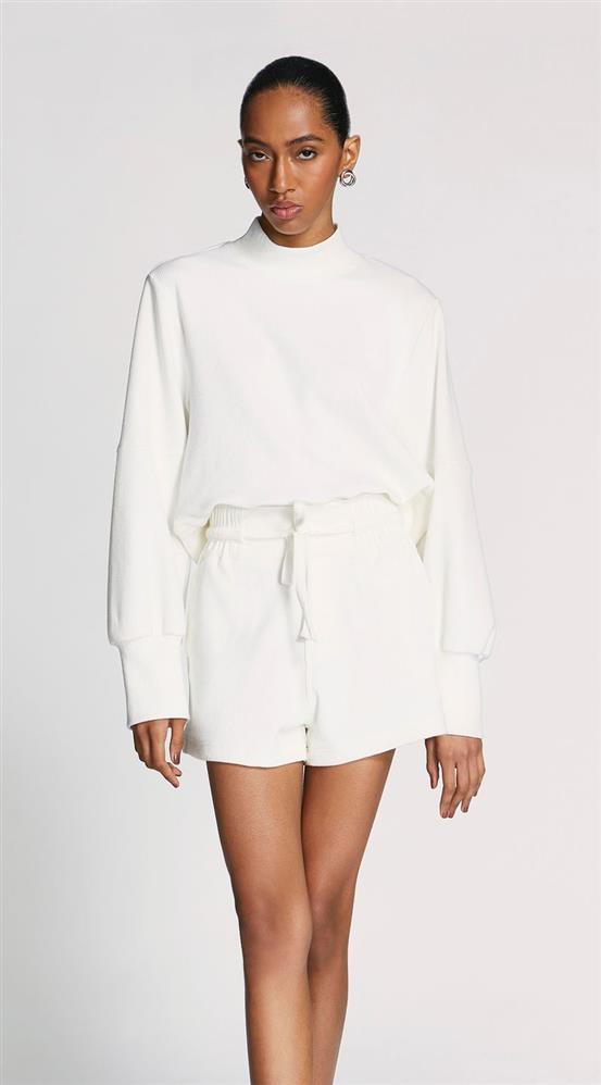 Blusa Morena Rosa Gola Alta Manga Longa Com Recorte Off White