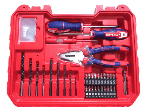 PARAFUSADEIRA E FURADEIRA EMTOP A BATERIA 12V/1,5AH COM 96