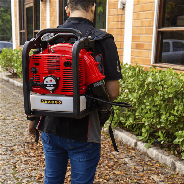 Soprador Costal à Gasolina 56,5CC TB57B Toyama : Jardim e Lazer