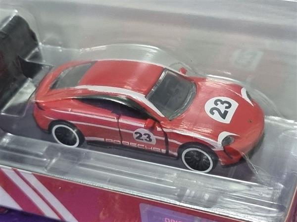 MAJORETTE - PORSCHE RACE TRAILER - TAYCAN TURBO S + PORSCHE 917