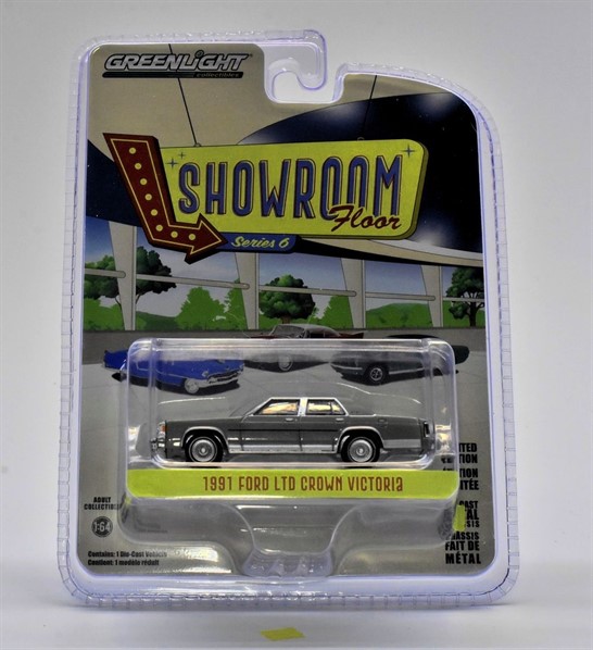 MINIATURA GREENLIGHT 1991 FORD CROWN VICTORIA | SHOWROOM FLOOR