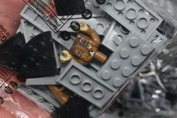 COBI - P-51 MUSTANG - TOP GUN MAVERICK - 350 PEÇAS - 1/32