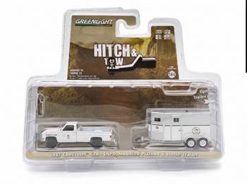 GREENLIGHT - HITCH & TOW - 1987 C-20 - LAPD  + TRAILER PARA ANIMAIS - 1/64