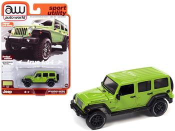 AUTO WORLD - 2013 JEEP WRANGLER UNLIMITED MOAB EDITION  - GREEN GECKO - 1/64