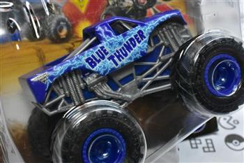 1/64 - MONSTER TRUCK - MONSTER JAM - BLUE THUNDER