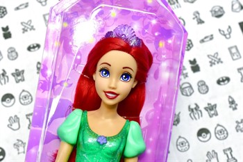 DISNEY PRINCESAS SAIA CINTILANTE - ARIEL - 30cm