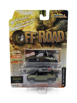 JOHNNY LIGHTNING - STREET FREAKS  - 2007 TOYOTA FJ CRUISER