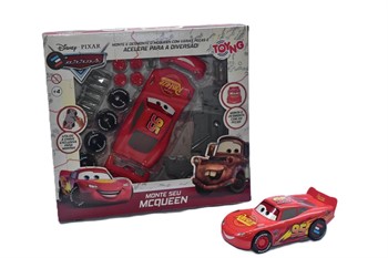 DISNEY PIXAR CARROS - RELÂMPAGO MCQUEEN DE MONTAR