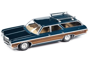 AUTO WORLD - MUSCLE WAGONS - 1970 CHEVY KINGSWOOD ESTATE FATHOM BLUE POLY