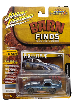 1/64 JOHNNY LIGHTNING 1965 SHELBY COBRA DAYTONA COUPE - AZUL COM SUJEIRA