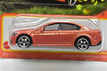 MATCHBOX BASICO (2024) - HOLDEN VF COMODORE SSV - 68/100
