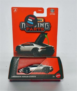 MATCHBOX MOVING PARTS - LAMBORGHINI HURACAN STERRATO - 1/64
