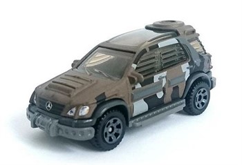 MATCHBOX - JURASSIC WORLD - 97 MERCEDES-BENZ ML320