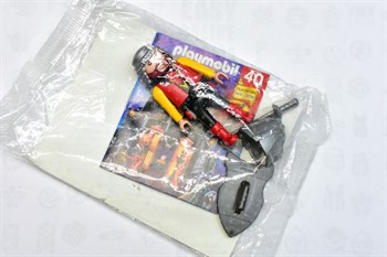 PLAYMOBIL - BONECO - GUERREIRO MEDIEVAL III - #03