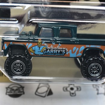 MATCHBOX - TRUCK SERIES - 1968 DODGE D-200 - 4/5