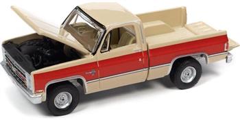 AUTO WORLD - MUSCLE TRUCKS - 1987 CHEVY SILVERADO R10