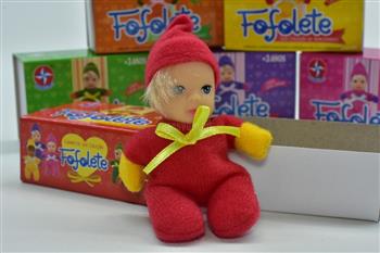 BONECA FOFOLETE - EDIÇÃO ESPECIAL - VERMELHA - ESTRELA2