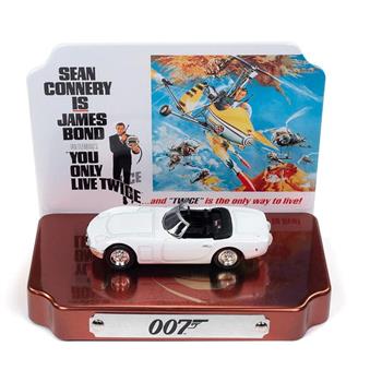 TOYOTA  - 1967 200 GT  - JAMES BOND - SÓ SE VIVE UMA VEZ