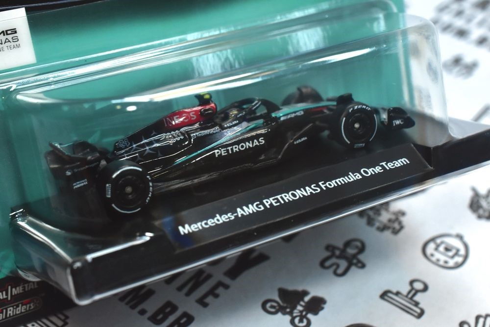 HOT WHEELS F1 2024 MERCEDES LEWIS HAMILTON #44 PREMIUM 1/64