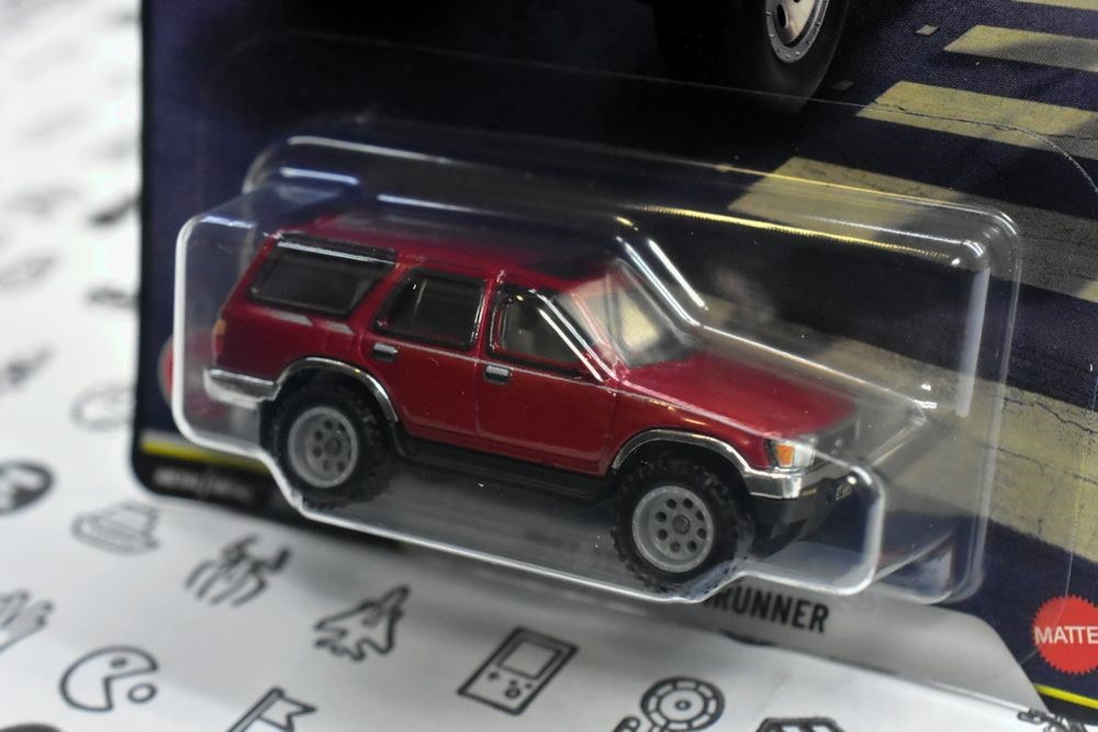 1993 TOYOTA 4RUNNER - HOT WHEELS BOULEVARD 2026 PREMIUM