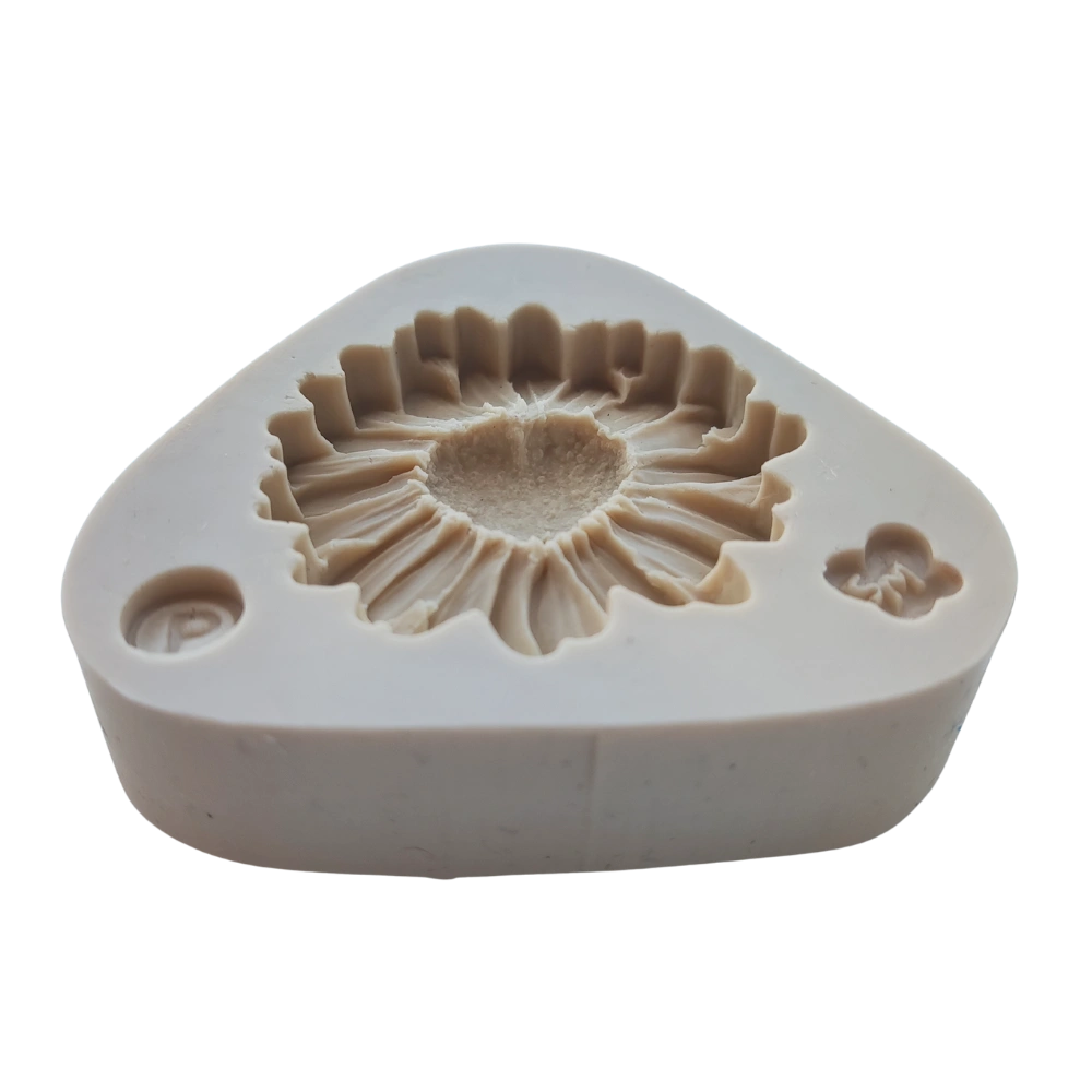 Molde de Silicone Margarida Coração P - Cód 2308
