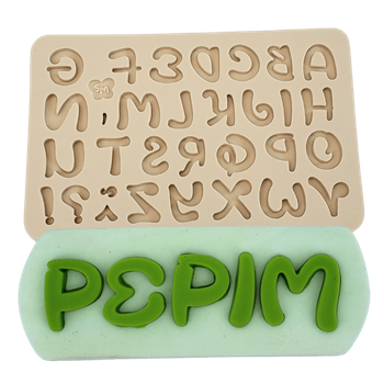 Molde de Silicone Alfabeto pepim - cod 1570
