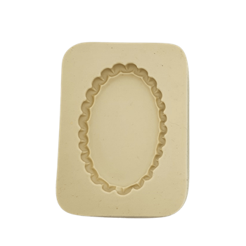 Molde de Silicone Base Oval Lisa com Borda M - Cód 716