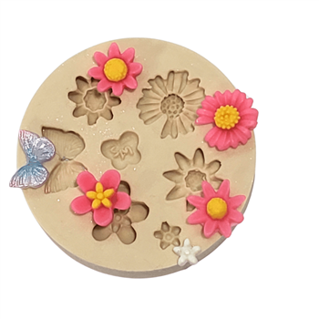 Mini borboleta e flores - Cód 1632
