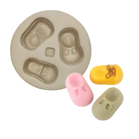 Molde de Silicone Mag Trio de Sapatinhos G - cód 1878