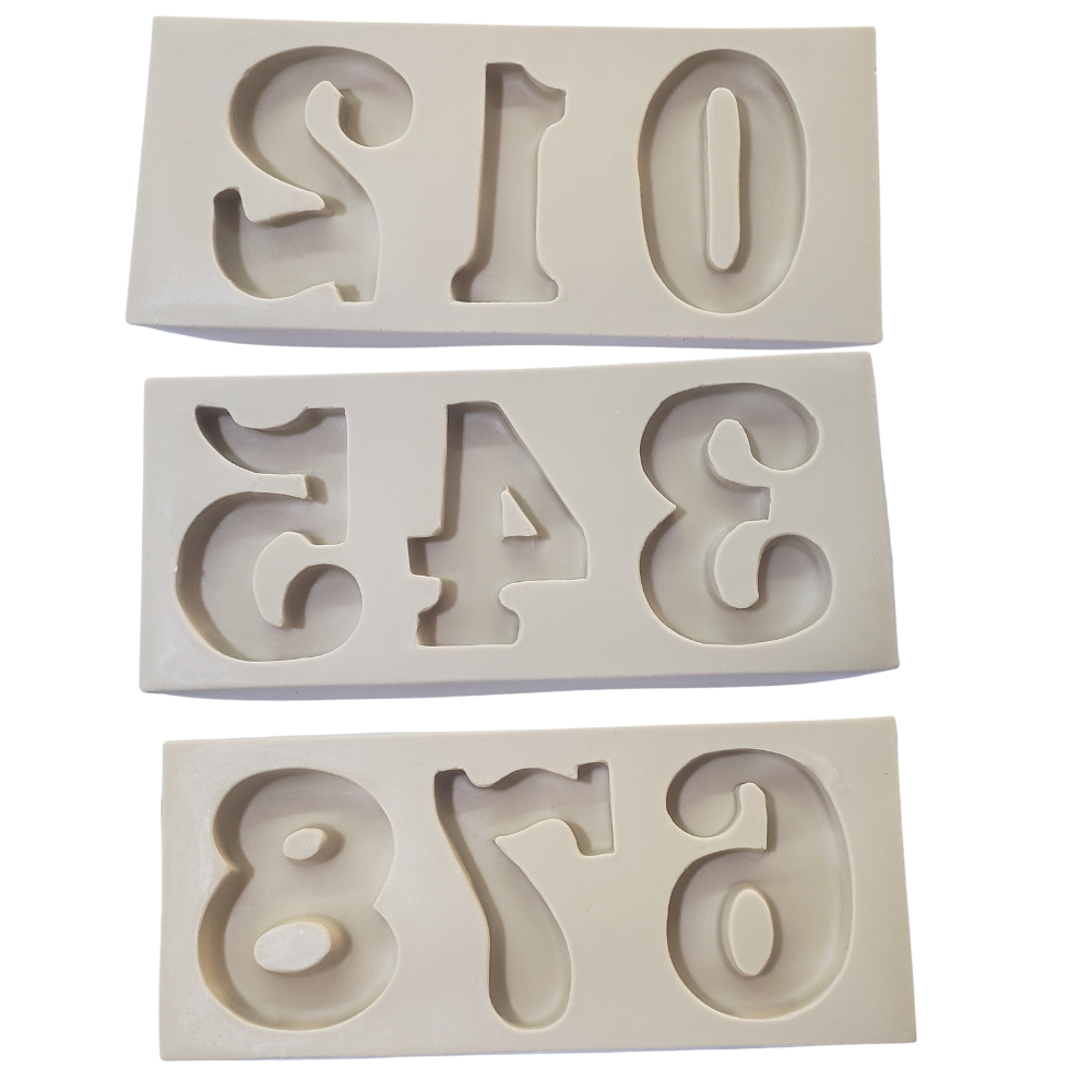 Molde de Silicone Kit  Números M - Cód 111