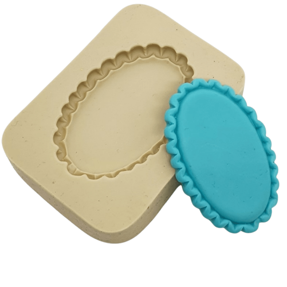 Molde de Silicone Base Oval Lisa com Borda M - Cód 716