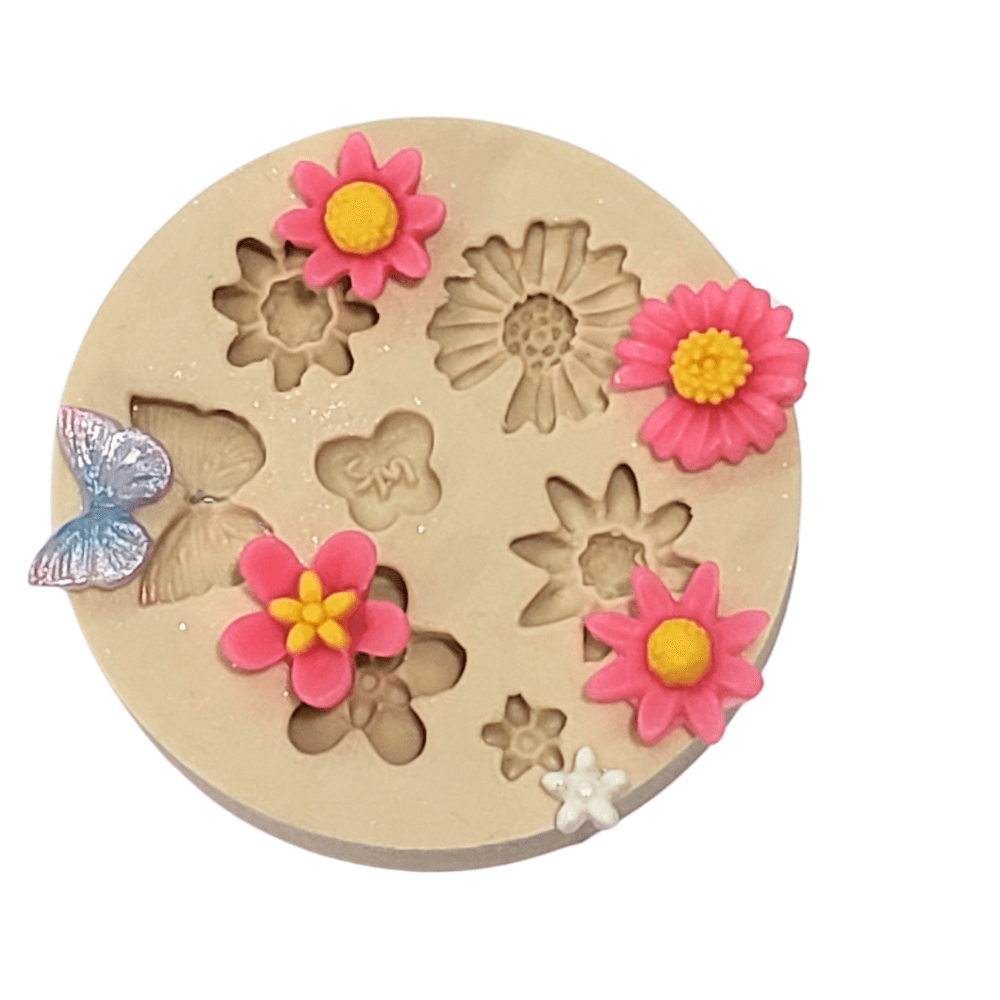 Mini borboleta e flores - Cód 1632