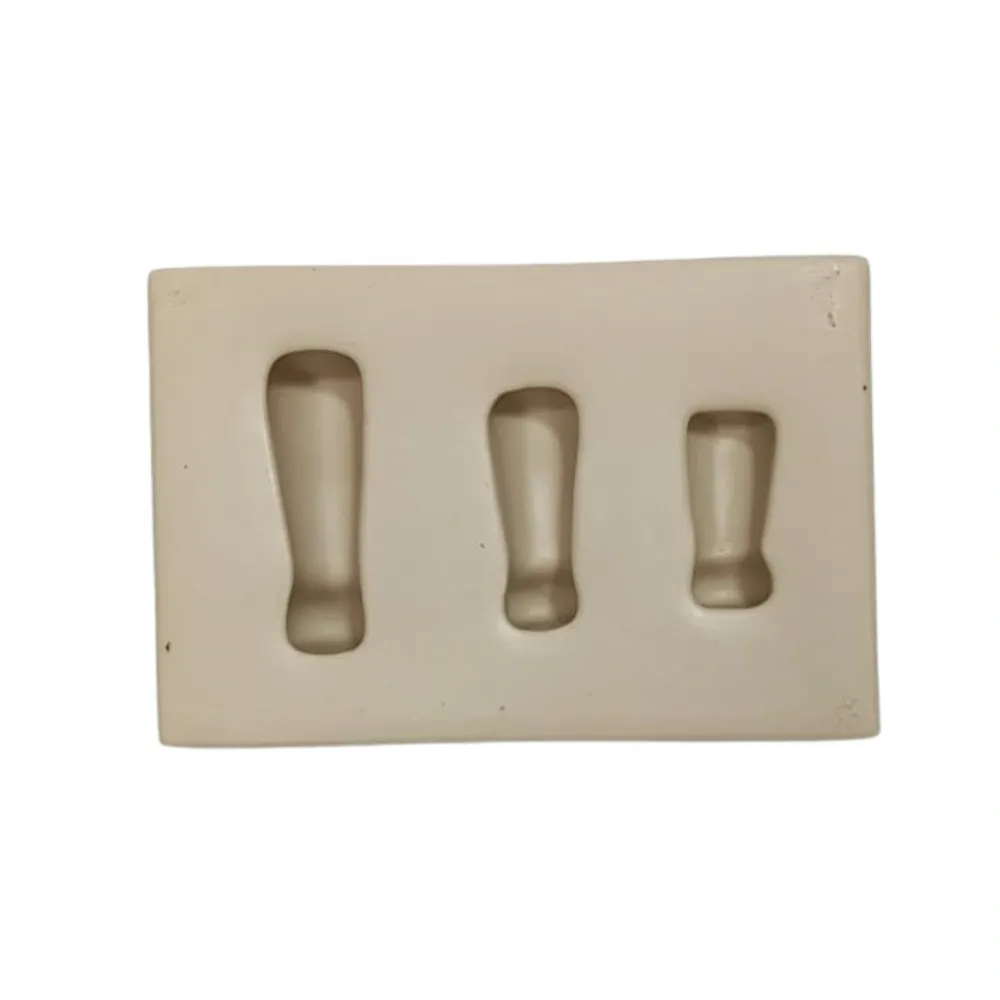 Molde de Silicone Mag Pernocas - cód 1984
