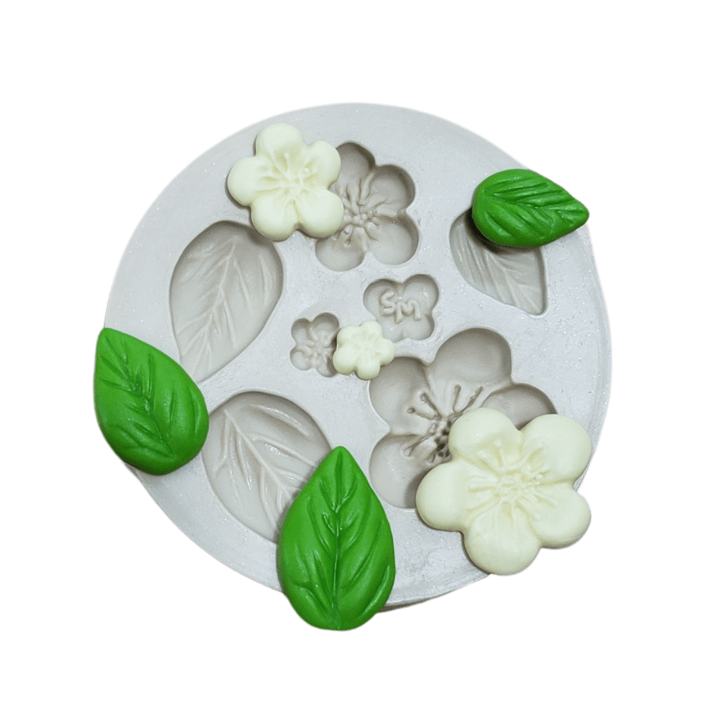 Trio de flores e folhas - cod 1500