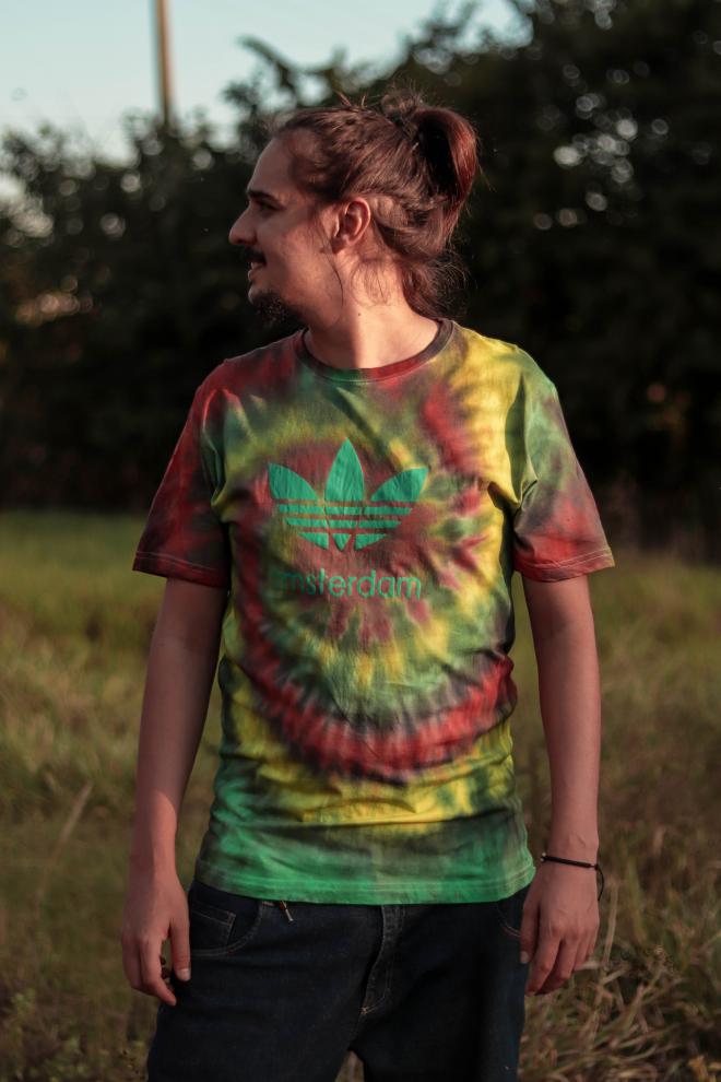 Camiseta tie dye online diy